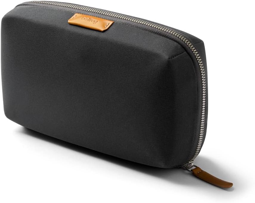 Bellroy Tech Kit (Tech Accessories Organizer Pouch, Zipper Closure Design, Stores Power Bank, Phone Charger, Cables & More, Internal)