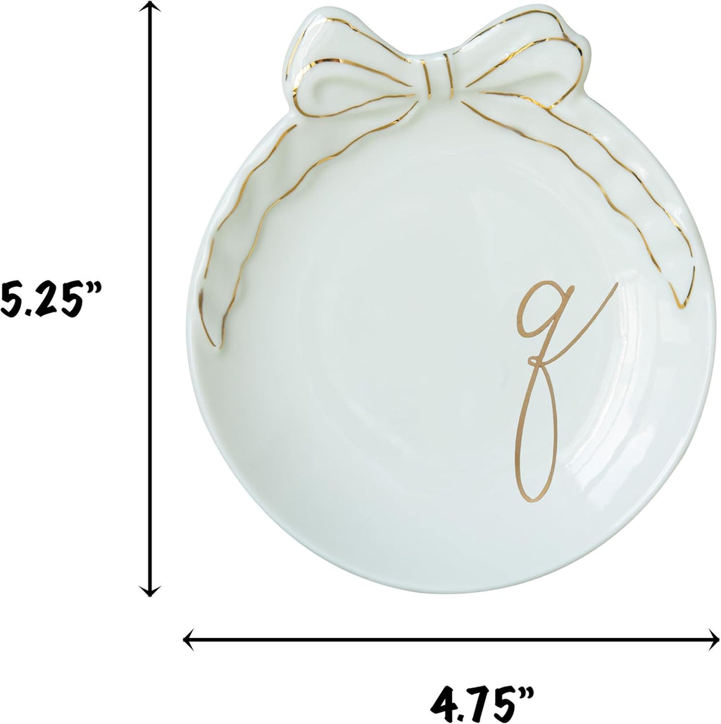 COLLECTIVE HOME - Personalized Initial Ceramic Jewelry Tray with Bow, Christmas Gift Ideas for Women, Small Gift for Girlfriend Wife, Ring Holder, Earrings Dish, Birthday Gift for Her (Q)