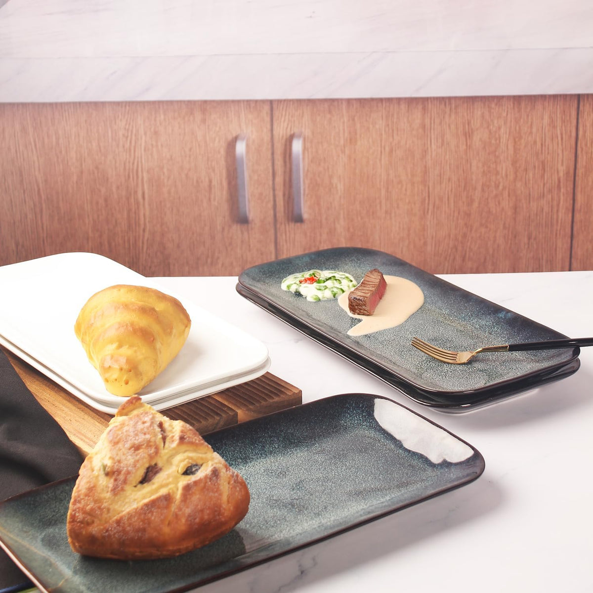 Serving Platters Set of 4, Rectangular Serving Plates, Serving Trays for Entertaining Party, Microwave,Oven,Dishwasher Safe,Kitchen Dinnerware, Blue reactive glaze 12.7 Inch