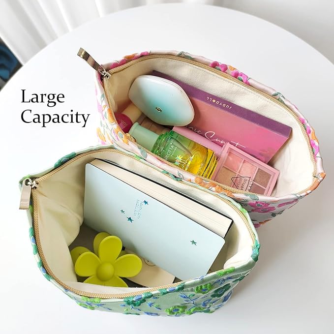 STARDW Aesthetic Floral Makeup Bag Cute Small Cosmetic Bags for Women Girls, Travel Toiletry Bag Large Capacity Zipper Makeup Pouch, Purse Organizer Pouches (Pink Flowers)