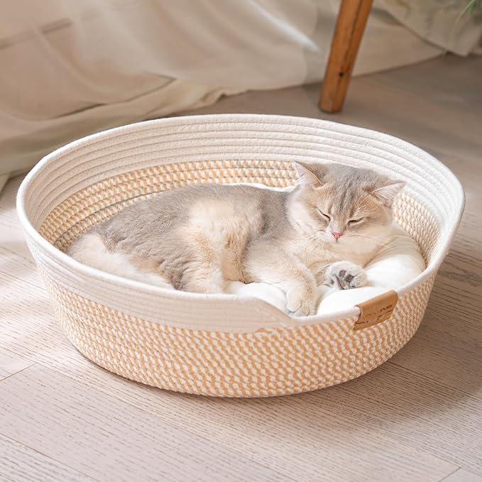 CHEERHOME PETS Cat Bed Basket with Cushion, Cute Pet Bed for Indoor Cats Couch, Kitten Bed for Medium and Large Cat, All Season Universal (White)