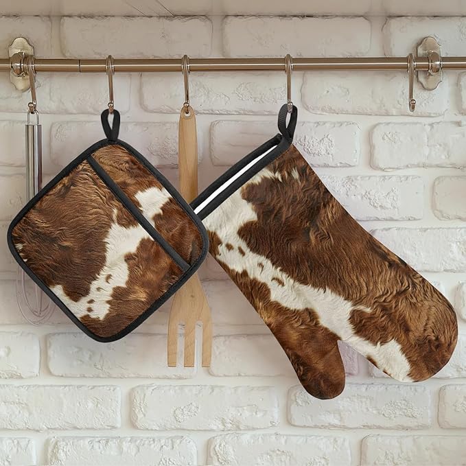 Cow Print Vintage Brown Oven Mitts and Pot Holders Sets, 2 Pcs Cow Decorative Kitchen Oven Glove for Cooking