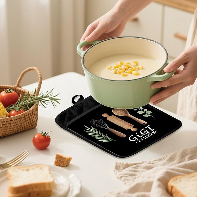 Gigi Grandma Kitchen Gifts Pot Holders 2 Pack Set, Grandma Baking Cooking Gift, Gift for Gigi Grandmother Gifts Heat Resistant Oven Hot Pads for Kitchen Countertop Baking