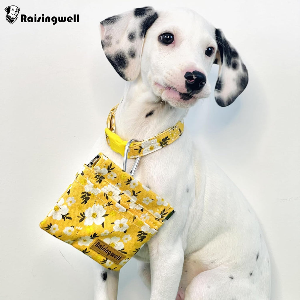 Dog Treat Pouch, Pocket Sized Pet Training Pouch, Cotton Fabric, Hand Free Yellow Flower Dog Walking Bag with Carabiner, Self-Closing Pet Feed Snack Reward, for Puppy Travel or Outdoor Use