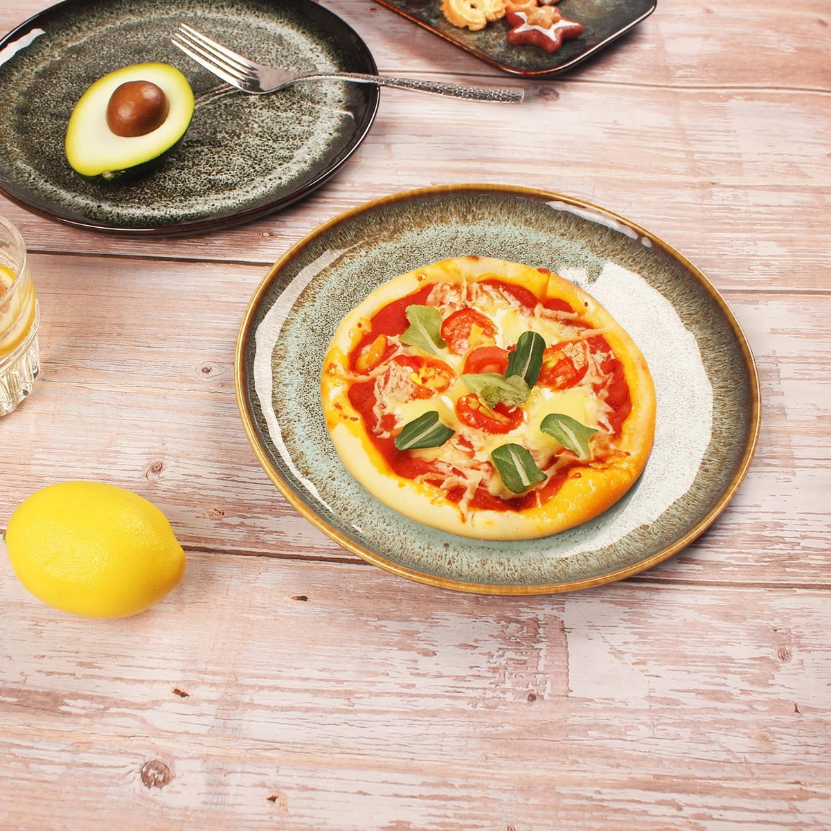 Ceramic Dinner Plates Dish Set,Set of 4,for Lunch snacks -Microwave Oven & Dishwasher Safe,Scratch Resistant,Dinnerware Kitchen Porcelain Serving Dishes 10 Inch Round