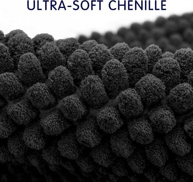 SUBRTEX Bathroom Rugs, 20" x 32" Chenille Bath Rug Soft Short Plush Bath Mat Soft Shower Mat Water Absorbent Shower Mat Quick Dry Machine Washable, Black